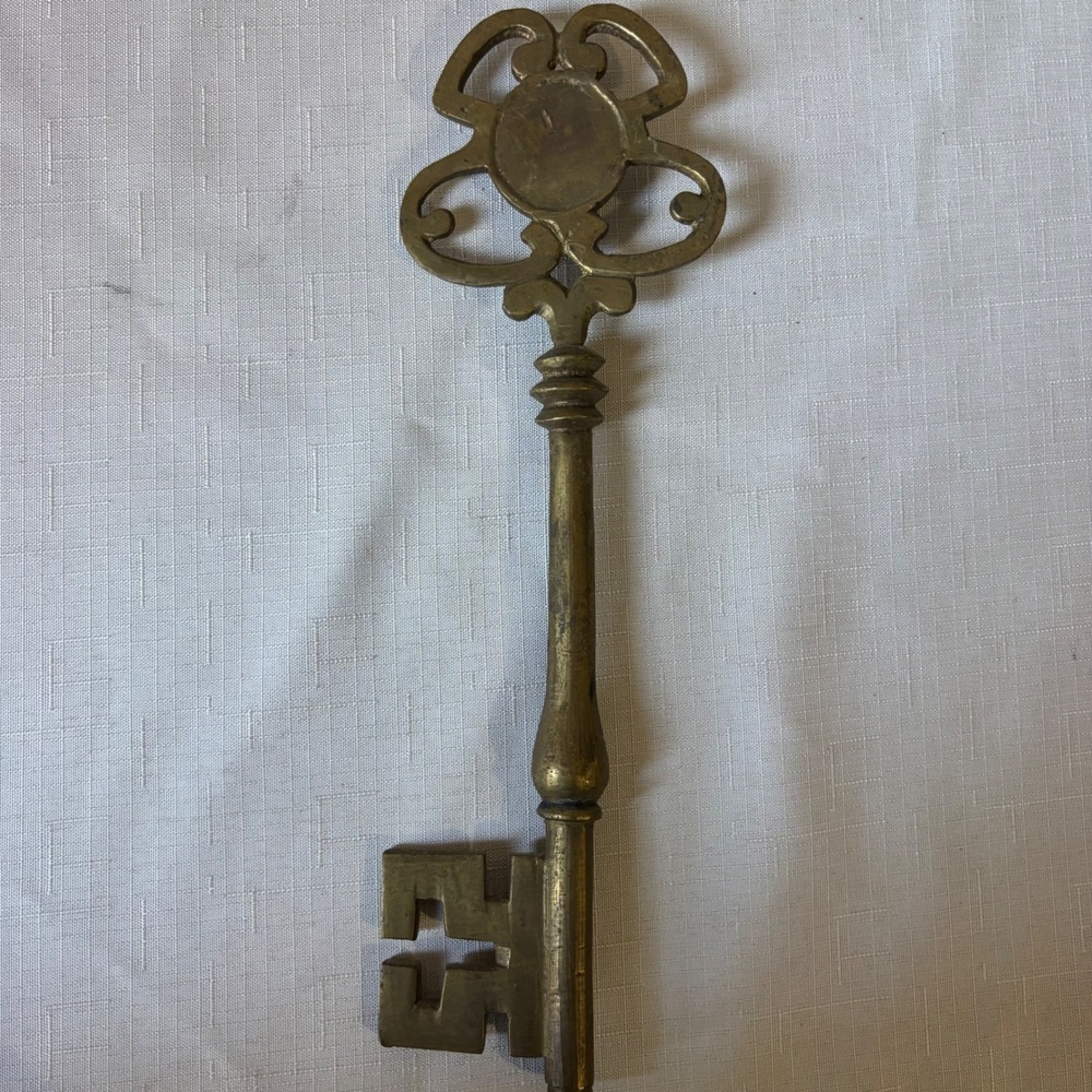 Vintage Large Brass Skeleton Key 10 Inch Ornate Decorative